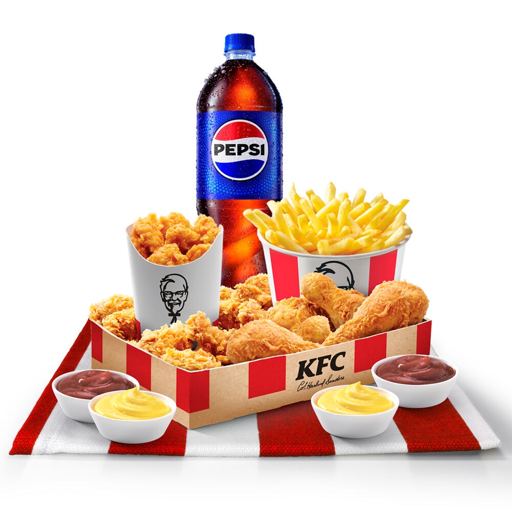 KFC. Френдс бокс комбо